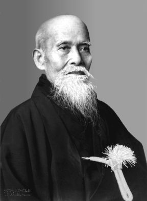 morishei ueshiba.jpg (12115 bytes)